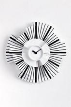 wandklok Otto e mezzo NIEUW, Huis en Inrichting, Ophalen of Verzenden, Nieuw, Analoog, Wandklok