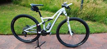 Specialized Rumor 650b mountainbike beschikbaar voor biedingen