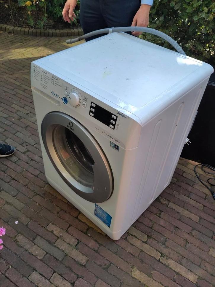 Indesit wasmachine, Witgoed en Apparatuur, Wasmachines, Gebruikt, Voorlader, 6 tot 8 kg, 1200 tot 1600 toeren, Energieklasse A of zuiniger