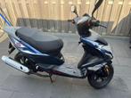 AGM Scooter R8 4 takt Donkerblauw, Ophalen of Verzenden, Gebruikt, Overige typen, Overige merken