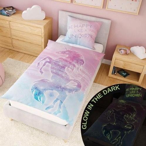 Kinderbeddengoed eenhoorn glow in the dark + 10 spelletjes, Huis en Inrichting, Slaapkamer | Beddengoed, Nieuw, Dekbedovertrek