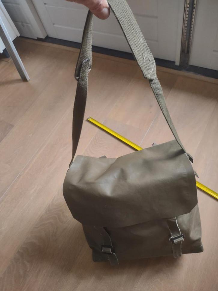 Gereserveerd....Militaire pukkel rantsel tas schoudertas, Sieraden, Tassen en Uiterlijk, Tassen | Schoudertassen, Ophalen of Verzenden