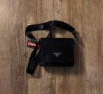 PRADA Tas, Sieraden, Tassen en Uiterlijk, Tassen | Schoudertassen, Ophalen of Verzenden, Nieuw, Zwart