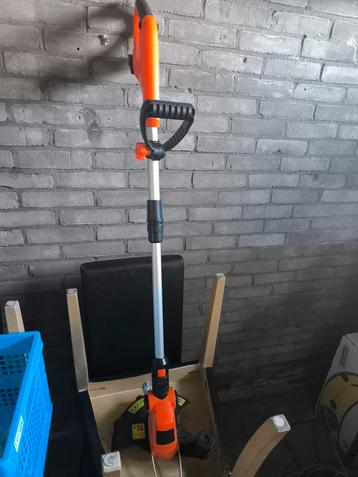 Kibani grastrimmer beschikbaar voor biedingen