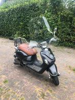 Retro scooter Znen, Ophalen, Gebruikt