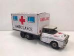Blikken speelgoed ambulance made in japan, Antiek en Kunst, Ophalen of Verzenden