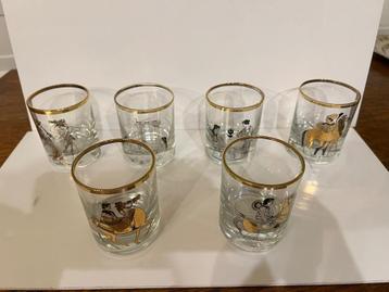 Antieke Whiskey Glazen - Mythologische Figuren beschikbaar voor biedingen