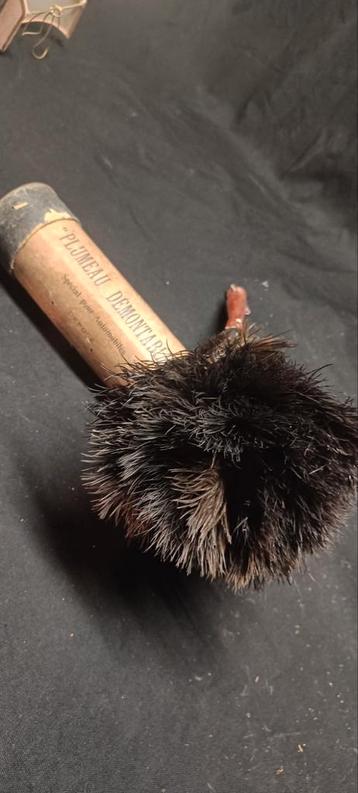 Antieke Struisveren Plumeau Oldtimer in Koker beschikbaar voor biedingen