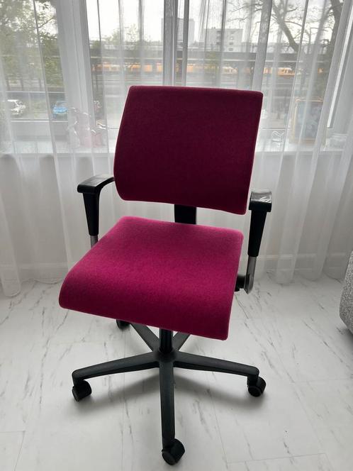 = Ahrend Centennial Bureaustoel =, Huis en Inrichting, Bureaustoelen, Zo goed als nieuw, Bureaustoel, Overige kleuren, Ergonomisch