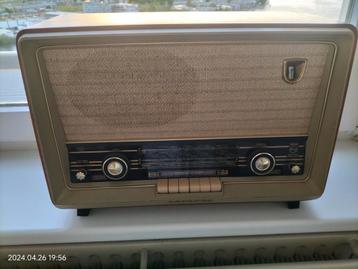 Vintage Philips radio 