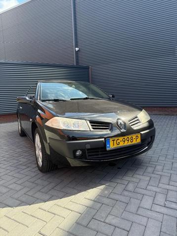 Renault MEGANE 2.0-16V Dynamique - Clima - Keyless - Stoelve beschikbaar voor biedingen
