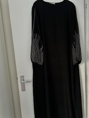 Abaya  beschikbaar voor biedingen