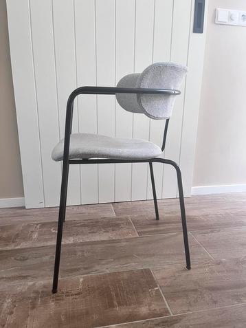 Eetkamerstoelen Scandinavisch design beschikbaar voor biedingen