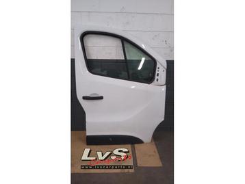 Portier 2Deurs rechts van een Opel Vivaro (474) beschikbaar voor biedingen