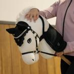 Hobbyhorse set hoofdstel deken oornetje frontriem, Dieren en Toebehoren, Paarden en Pony's | Dekens en Dekjes, Ophalen of Verzenden