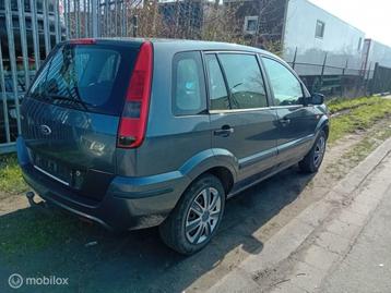 Ford Fusion 1.6-16V Ghia 2005 ONDERDELEN beschikbaar voor biedingen
