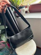 The Sak Black  Leather  Shoulder Bag. 18*28 cm, Verzenden, Nieuw, Zwart