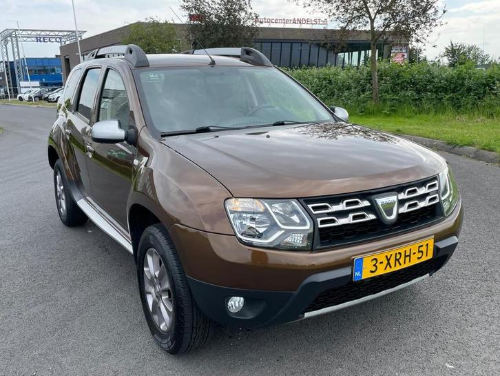 Dacia Duster 1.2 TCe 4x2 Lauréate 125PK, 1E EIG AFK, NAP VO, Auto's, Dacia, Bedrijf, Te koop, Duster, ABS, Airbags, Alarm, Boordcomputer