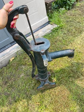 Waterpomp beschikbaar voor biedingen
