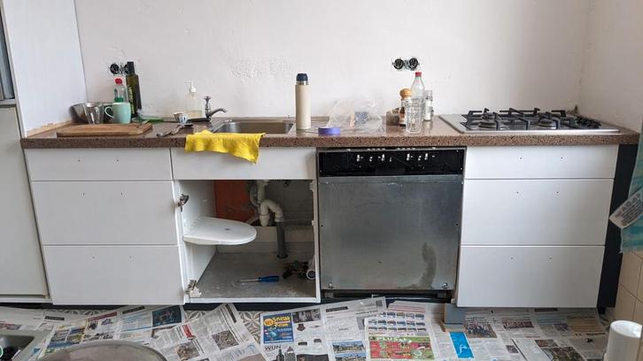 aanrechtblad, composiet, 'rood graniet', rvs spoelbak afdrui, Huis en Inrichting, Keuken | Keukenelementen, Gebruikt, Minder dan 100 cm