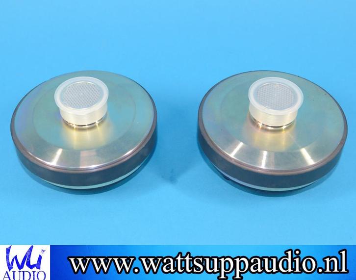 JBL D220Ti Titanium Horn Driver 8 Ohm 1-3/8"-18 (set van 2), Audio, Tv en Foto, Luidsprekers, Gebruikt, Front, Rear of Stereo speakers