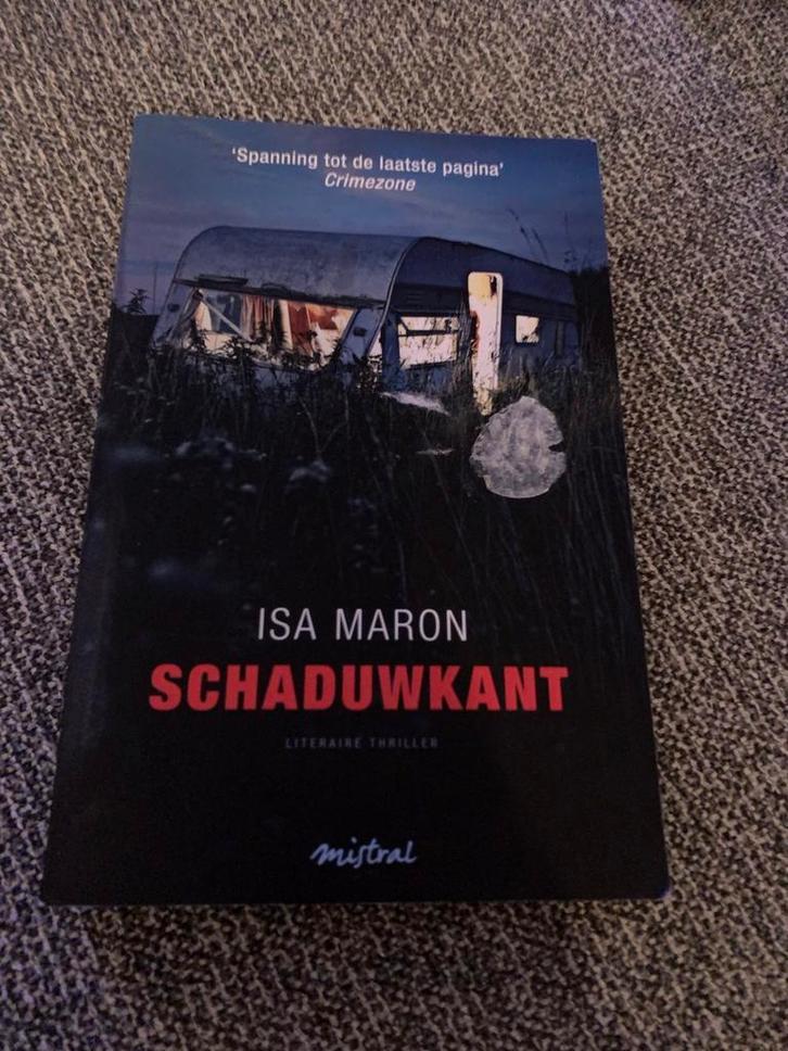 Schaduwkant - Isa Maron - Literaire Thriller, Boeken, Thrillers, Gelezen, Nederland, Ophalen of Verzenden