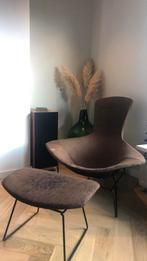 Bertoia Bird Design stoel en Ottoman 100% origineel, Huis en Inrichting, Stoelen, Design, Gebruikt, Ophalen of Verzenden, Metaal