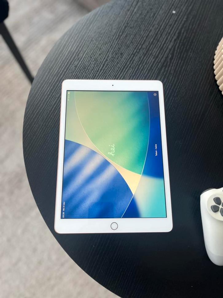 iPad 8th Gen Rose Gold - Nieuwstaat!, Computers en Software, Apple iPads, Zo goed als nieuw, Apple iPad, Wi-Fi, 10 inch, 32 GB