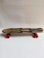 Jaren 60 houten skateboard met ACS-500 trucks