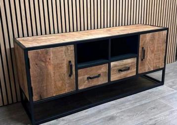 Nieuw TV Meubel beschikbaar voor biedingen