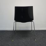 Arper Catifa 46 Design Stoelen | Wit / Zwart | Kunststof, Gebruikt, -, -, Ophalen of Verzenden