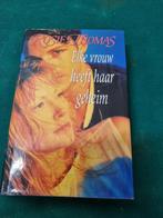 -	Boek elke vrouw heeft haar geheim , rosie thomas, Boeken, Overige Boeken, Ophalen of Verzenden