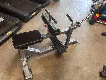 Barbarian Seated Calf Raise beschikbaar voor biedingen