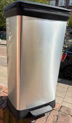 Curver Pedaal Prullenbak, Ophalen, Gebruikt, Met pedaal, 50 tot 75 cm