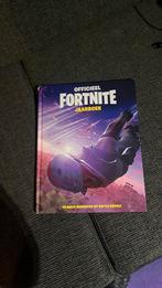 Fortnite jaarboek, Boeken, Kinderboeken | Jeugd | onder 10 jaar, Ophalen of Verzenden, Zo goed als nieuw