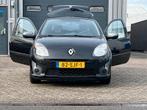 Renault Twingo Collection 1.2 16V 2011 / Airco / LM velgen, Auto's, Renault, Zwart, 4 cilinders, 4 stoelen, Zwart