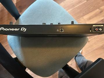 Pioneer DJ controller - Zo goed als nieuw! beschikbaar voor biedingen