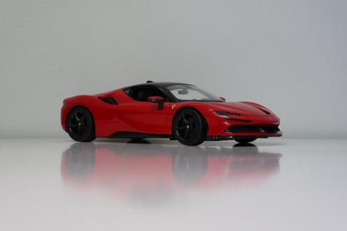 1:18 Ferrari Sf90 Stradale, Hobby en Vrije tijd, Modelauto's | 1:18, Zo goed als nieuw, Auto, Bburago, Ophalen of Verzenden