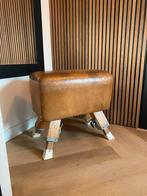 Turnpaard gympaard vintage gymzaal gymbok turnbok, Ophalen, Bruin, Zo goed als nieuw, Brink 10