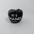 Kunstobject GAF Design appel Chanel no. 5, Antiek en Kunst, Verzenden