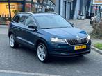 Skoda KAROQ 1.5 TSI ACT DSG-7 125 YEARS EDITION LED NAVI!, Auto's, Skoda, Stof, 4 cilinders, 150 pk, Blauw