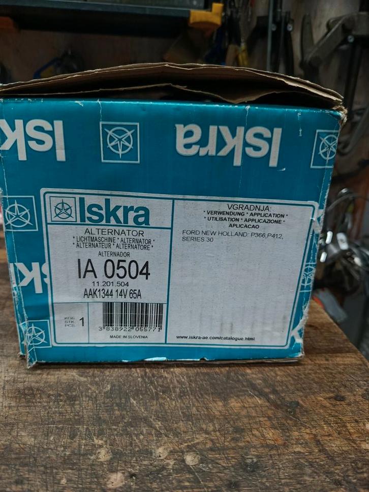 Iskra Dynamo IA 0504 - Nieuw in doos!, Watersport en Boten, Accessoires en Onderhoud, Nieuw, Ophalen of Verzenden