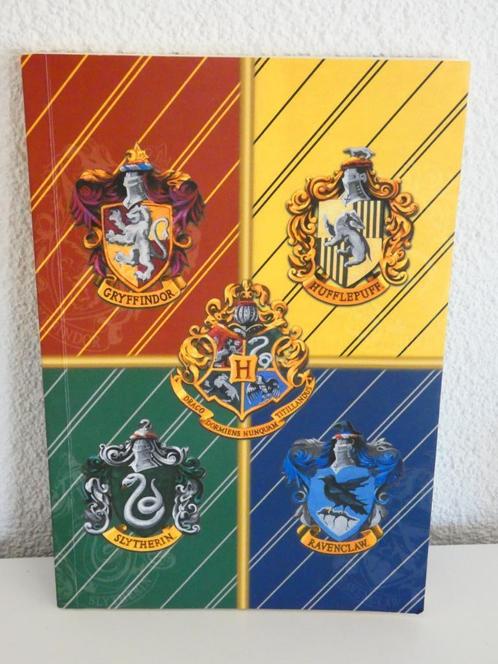 Harry Potter spulletjes schrift, etui, Kerstbal, mok etc., Verzamelen, Harry Potter, Zo goed als nieuw, Overige typen, Ophalen of Verzenden