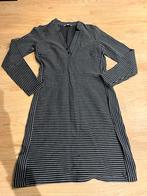 Minimalistische jurk - Maat M, Maat 38/40 (M), Zwart, Ophalen of Verzenden, Zo goed als nieuw