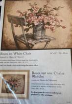 BORDUURPAKKET DIMENSIONS Roses on White Chair, Verzenden, Nieuw, Handborduren, Borduurpakket