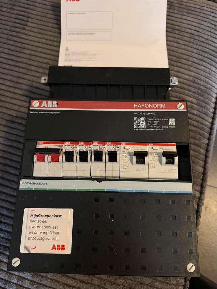 Groepenkast met 2aardlekschakelaars 4 groepen en hoofdschak, Doe-het-zelf en Verbouw, Elektra en Kabels, Nieuw, Overige typen