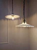 Set vintage glazen plafond hanglampen. Witglas melkglas., Huis en Inrichting, Lampen | Hanglampen, Ophalen of Verzenden, Zo goed als nieuw