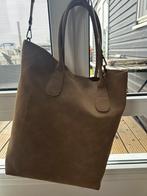 Violet Hamden hand- en schoudertas beige, Sieraden, Tassen en Uiterlijk, Tassen | Damestassen, Ophalen, Zo goed als nieuw, Beige