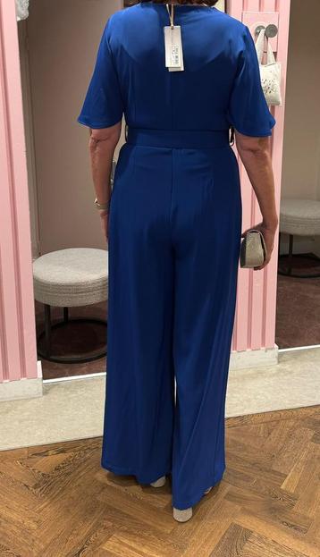 Italiaanse Jumpsuit van het merk Rinacimento mt L als nieuw! beschikbaar voor biedingen