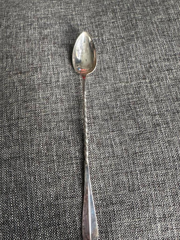 Vintage zilveren lepel met gedraaide steel, Antiek en Kunst, Antiek | Bestek, Ophalen of Verzenden